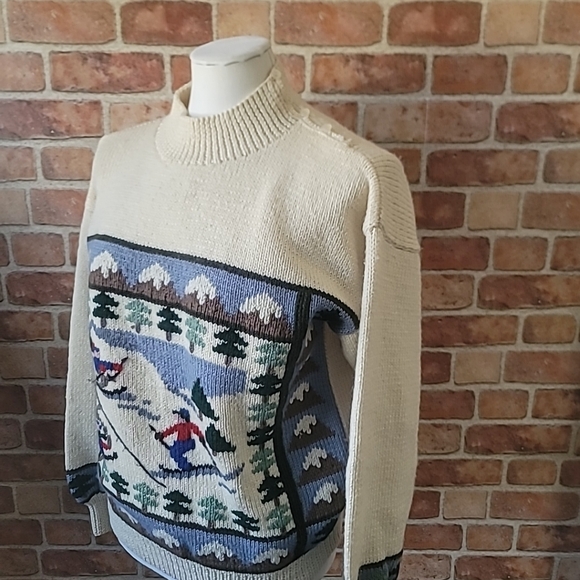 Vintage Lord & Taylor Country Clothes Shop Hand Knit 100% Pure Virgin Wool M